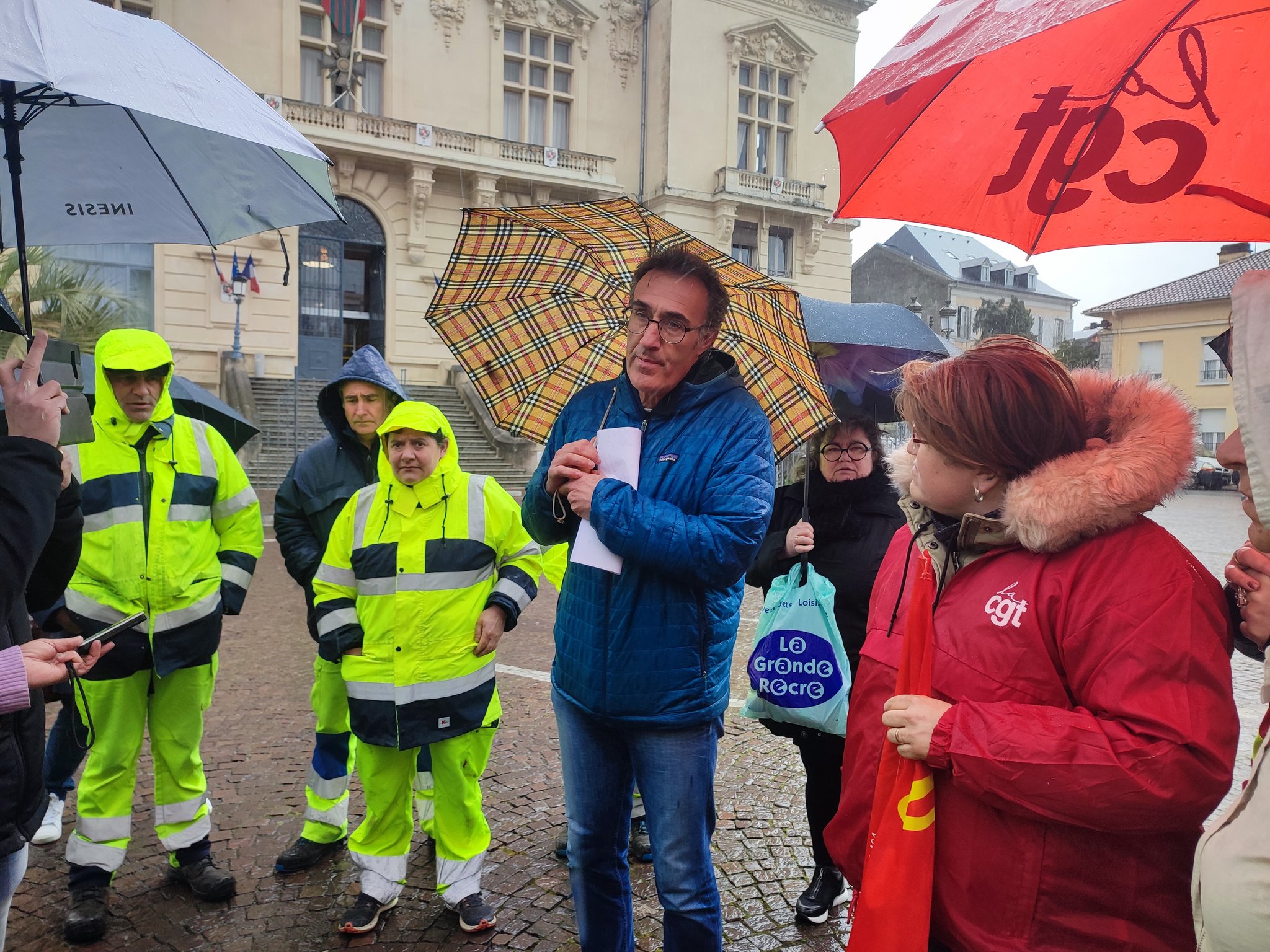 Temps de travail, retraites, salaires, la CGT en appelle à la mairie de Tarbes