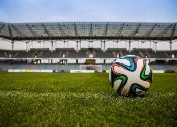 Football - avec le PSG, le Paris FC second club en ligue1